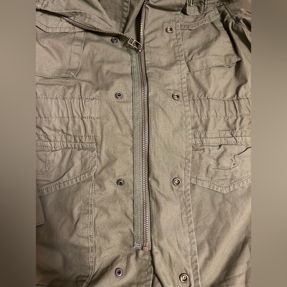 GAP Kids Utility Jacket. Army Green. - Picture 6 of 7